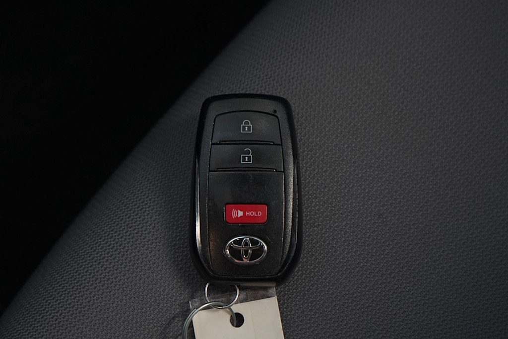 Thumbnail: 2024 Toyota Corolla Cross - 19