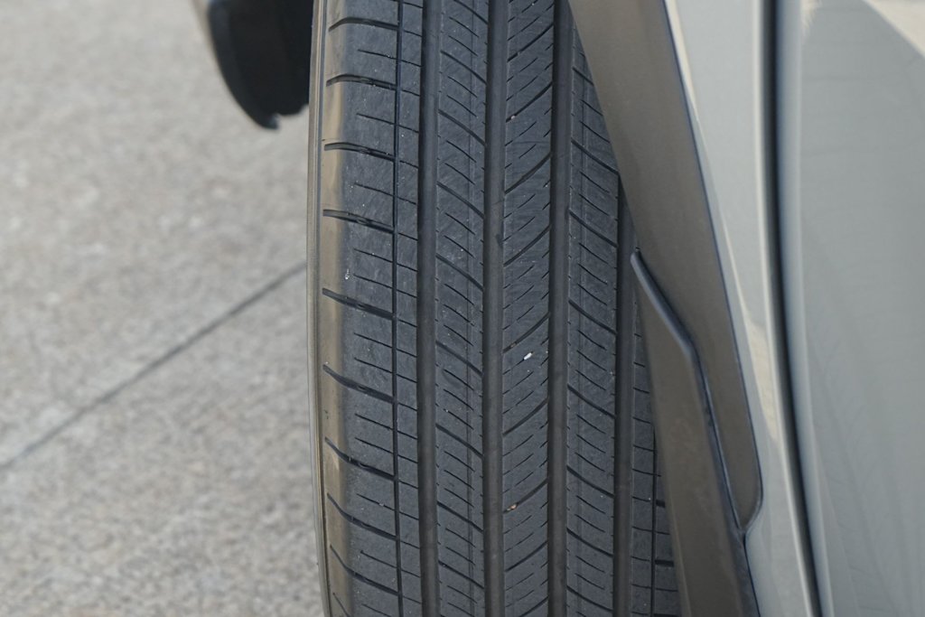 Thumbnail: 2024 Toyota Corolla Cross - 30