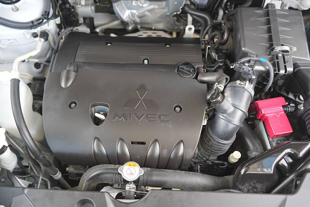 Thumbnail: 2022 Mitsubishi Outlander Sport - 8