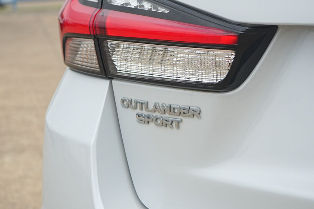 Thumbnail: 2022 Mitsubishi Outlander Sport - 20