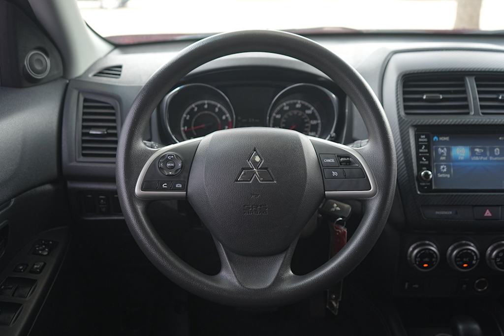 Thumbnail: 2021 Mitsubishi Outlander Sport - 14
