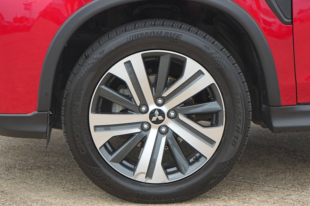 Thumbnail: 2021 Mitsubishi Outlander Sport - 8
