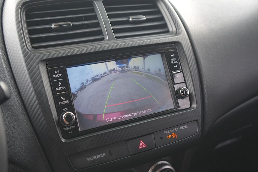 Thumbnail: 2021 Mitsubishi Outlander Sport - 26