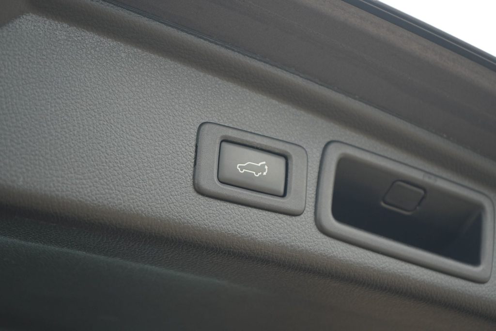 Thumbnail: 2015 Subaru Forester - 28