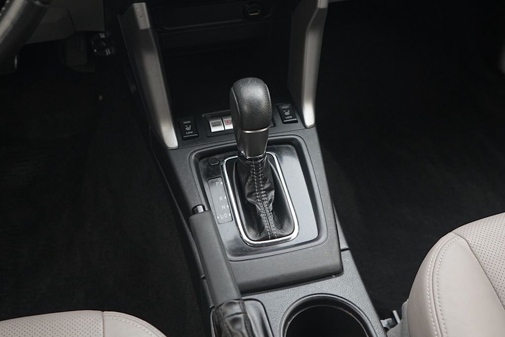 Thumbnail: 2015 Subaru Forester - 16