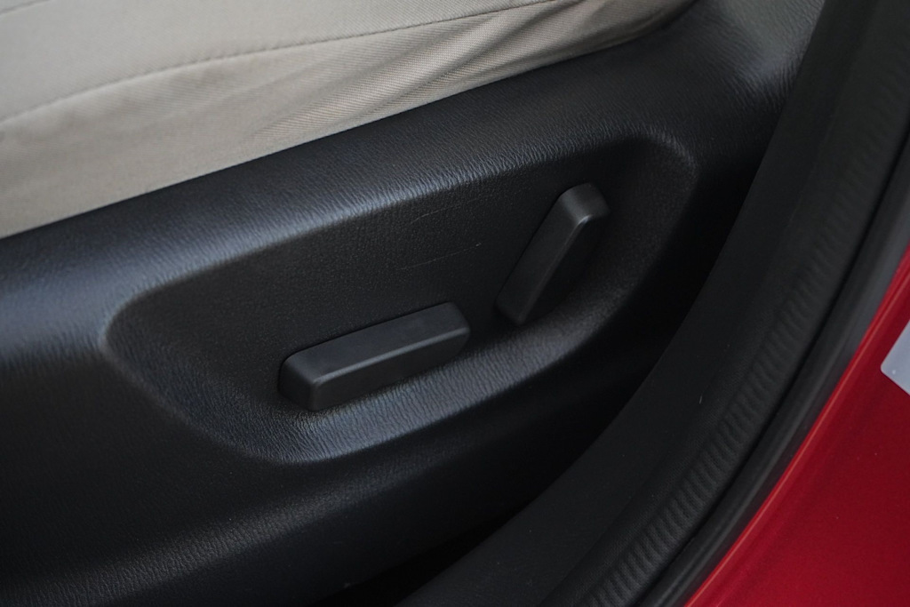 Thumbnail: 2016 Mazda CX-5 - 20