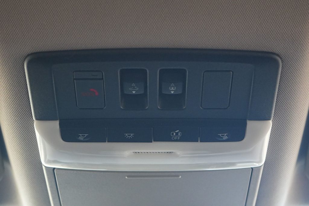 Thumbnail: 2021 Nissan Rogue - 26