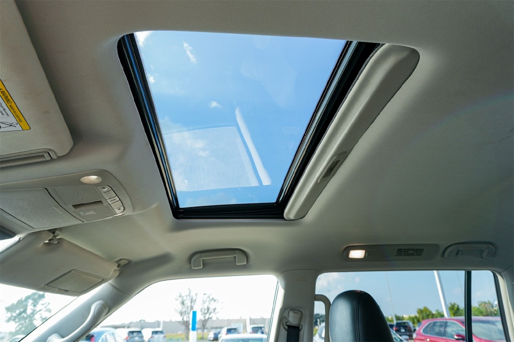 Thumbnail: 2023 Nissan Armada - 23