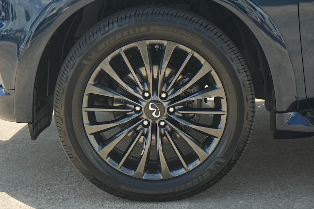 Thumbnail: 2022 INFINITI QX80 - 8