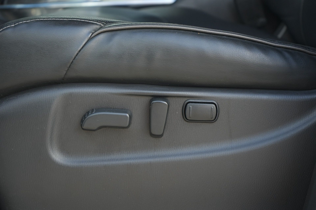 Thumbnail: 2019 INFINITI QX80 - 21