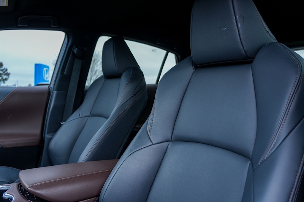 Thumbnail: 2024 Toyota Venza - 11