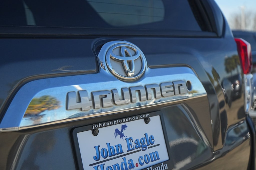 Thumbnail: 2013 Toyota 4Runner - 7