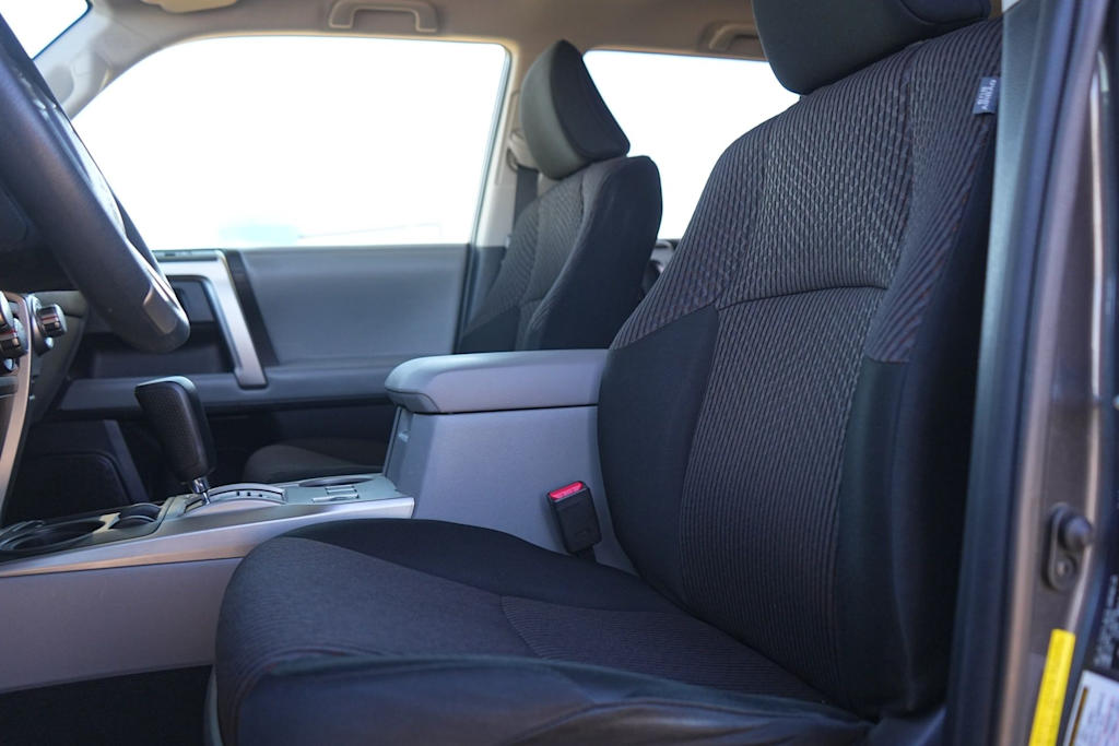 Thumbnail: 2013 Toyota 4Runner - 11