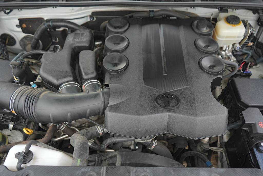 Thumbnail: 2015 Toyota 4Runner - 9