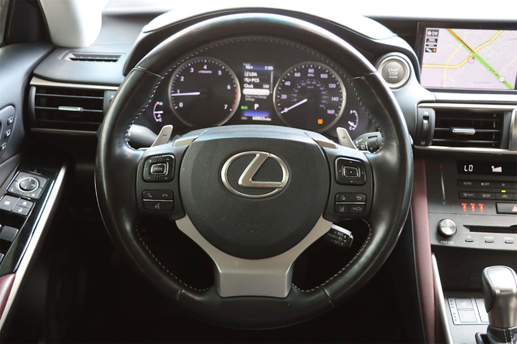 Thumbnail: 2020 Lexus IS - 15