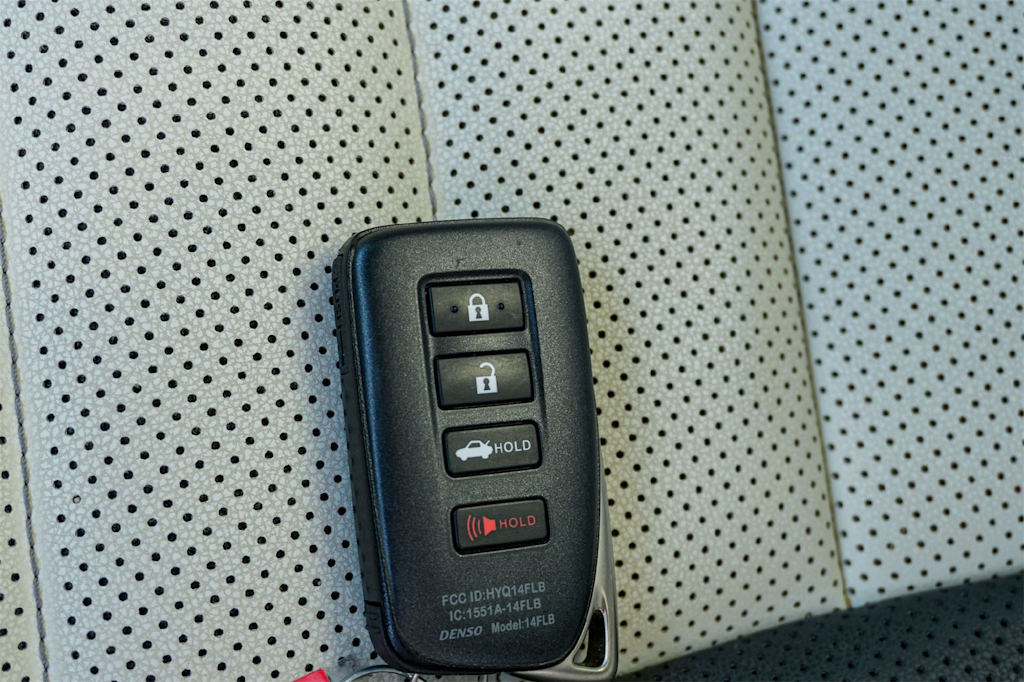 Thumbnail: 2021 Lexus IS - 19