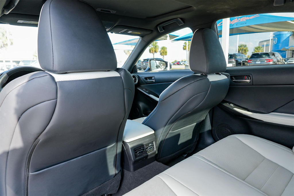 Thumbnail: 2021 Lexus IS - 13