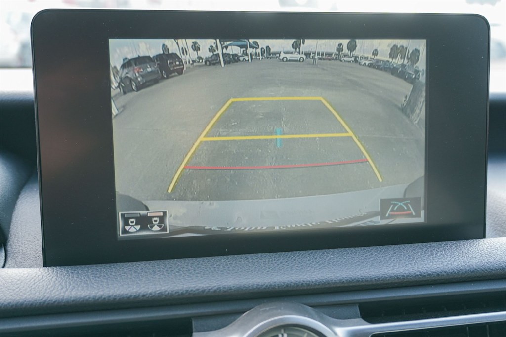 Thumbnail: 2021 Lexus IS - 25