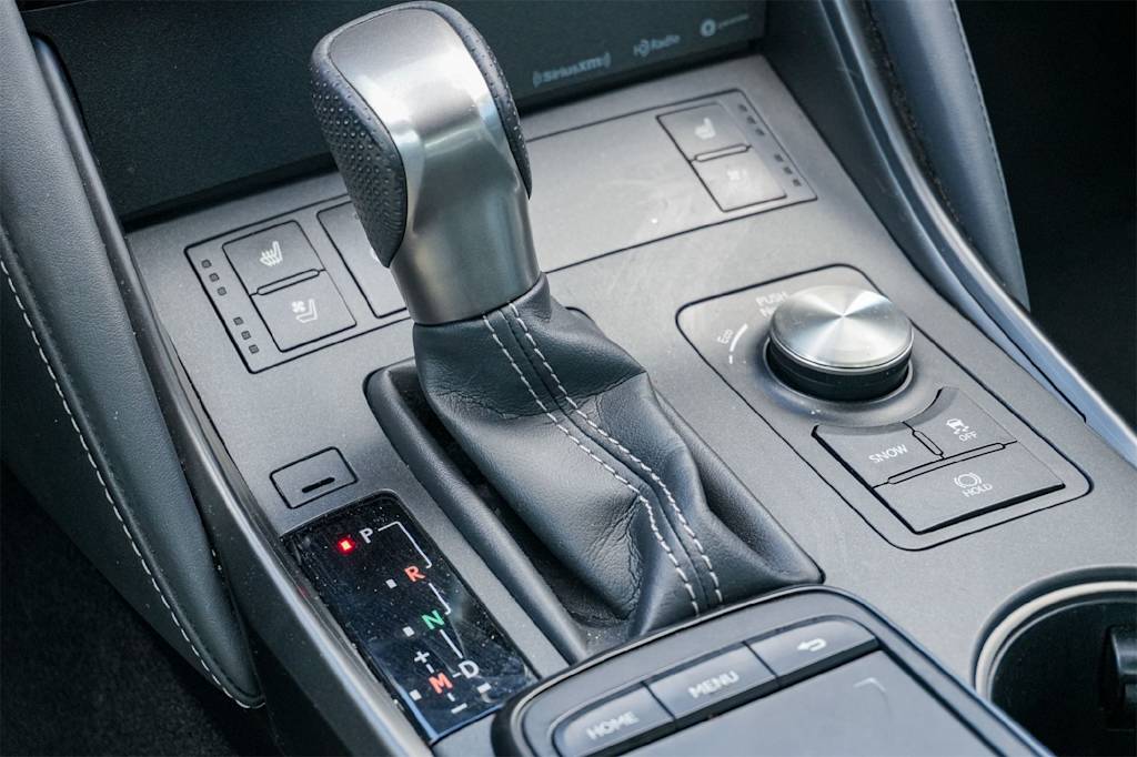 Thumbnail: 2021 Lexus IS - 16