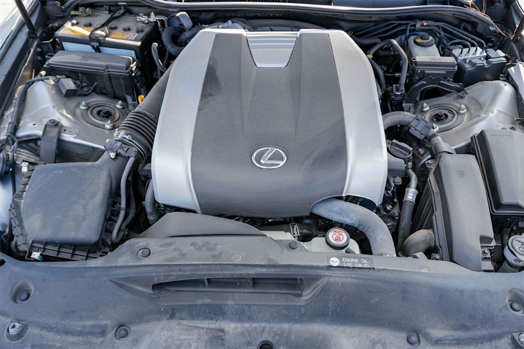 Thumbnail: 2021 Lexus IS - 9