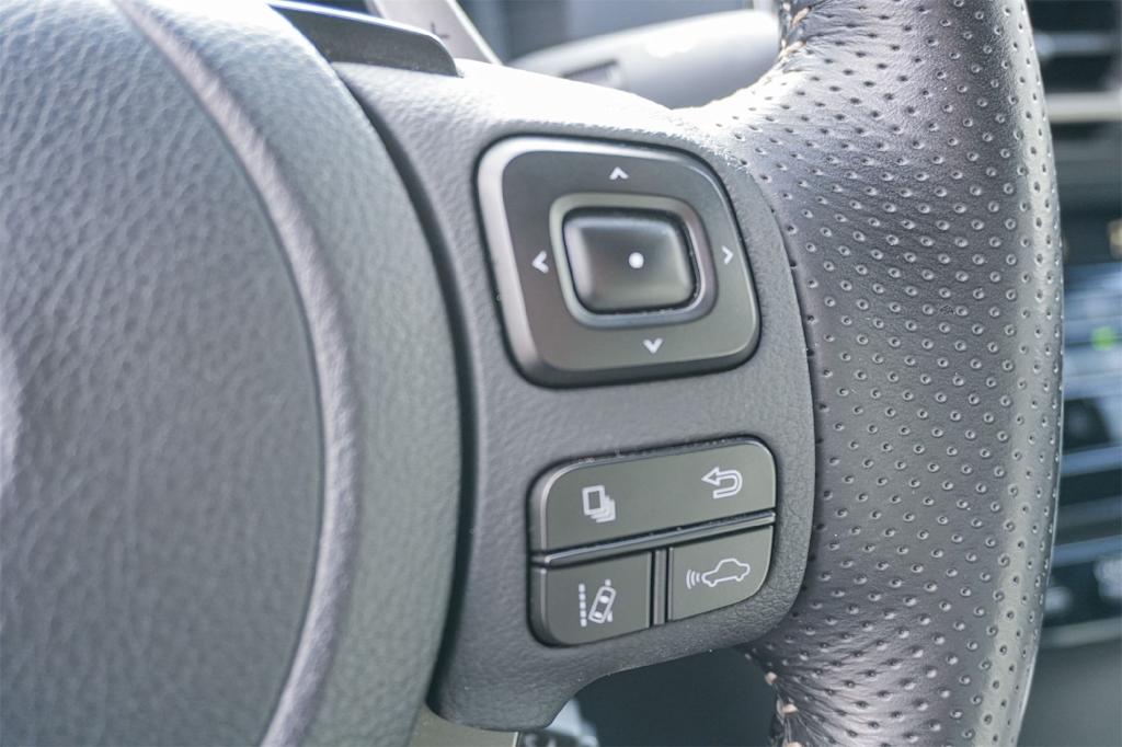 Thumbnail: 2021 Lexus IS - 27