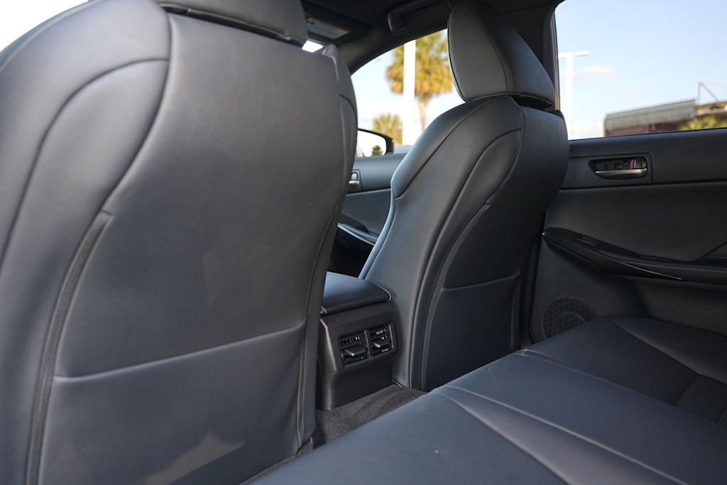 Thumbnail: 2024 Lexus ES - 13