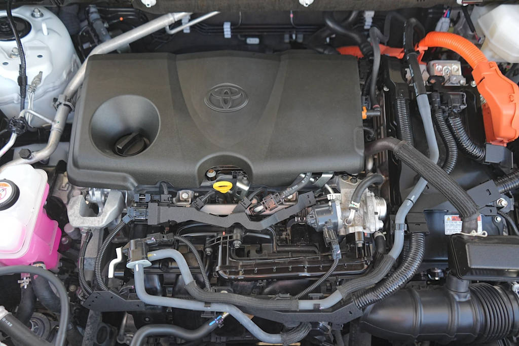 Thumbnail: 2024 Toyota RAV4 - 9