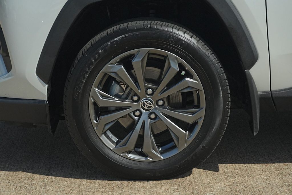 Thumbnail: 2024 Toyota RAV4 - 8