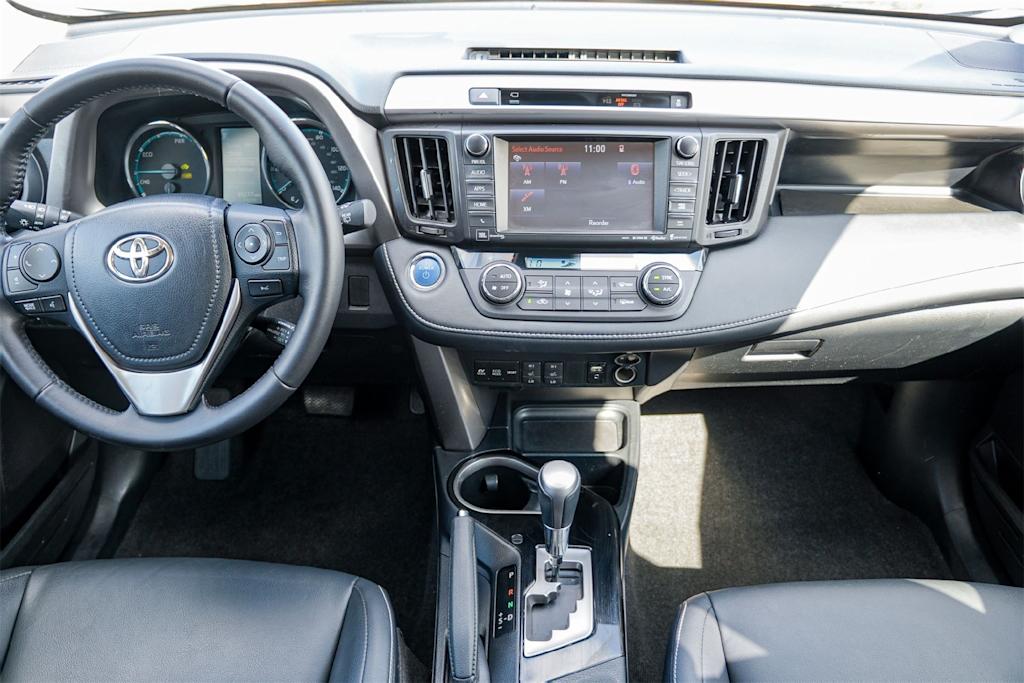 Thumbnail: 2016 Toyota RAV4 - 10