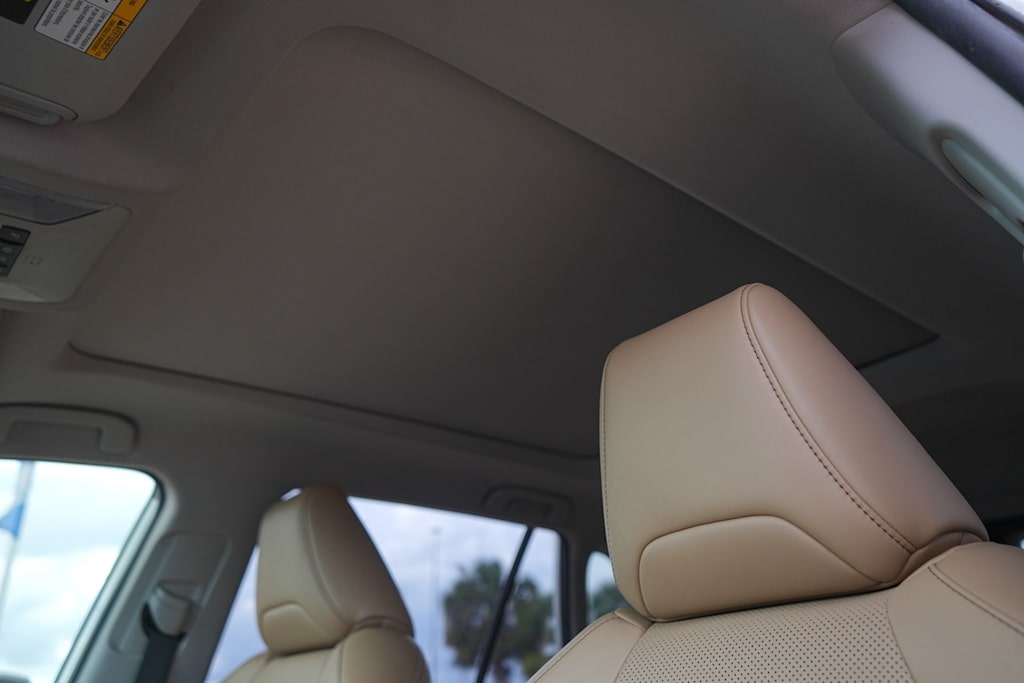 Thumbnail: 2019 Toyota RAV4 - 28
