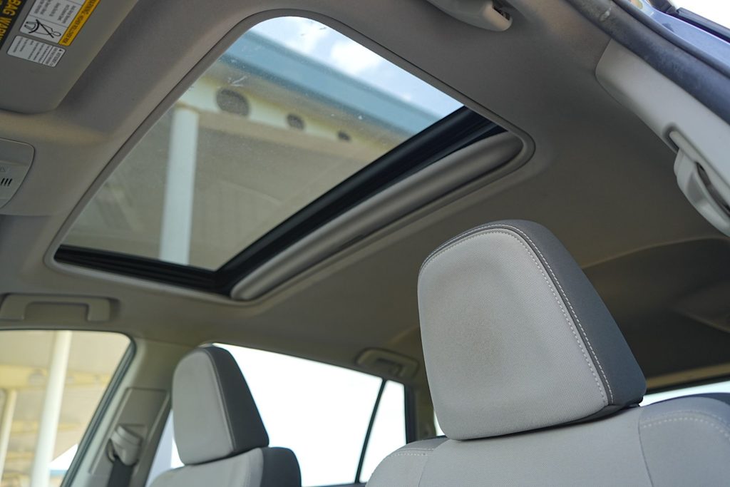 Thumbnail: 2013 Toyota RAV4 - 28