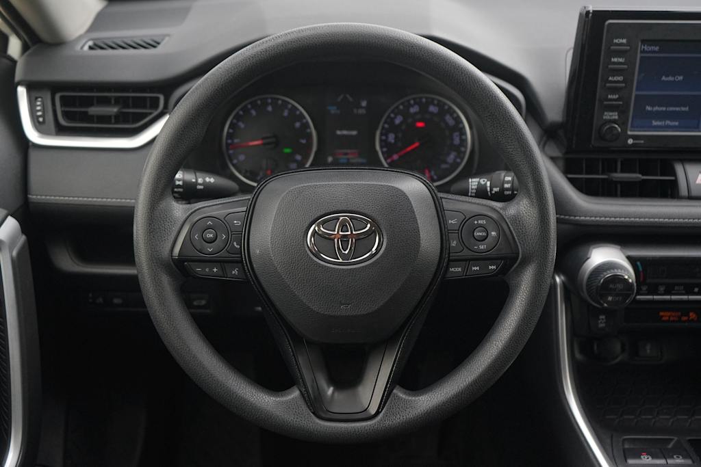 Thumbnail: 2021 Toyota RAV4 - 14
