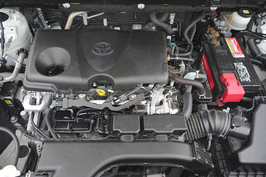 Thumbnail: 2021 Toyota RAV4 - 9