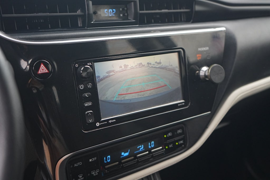 Thumbnail: 2018 Toyota Corolla iM - 27
