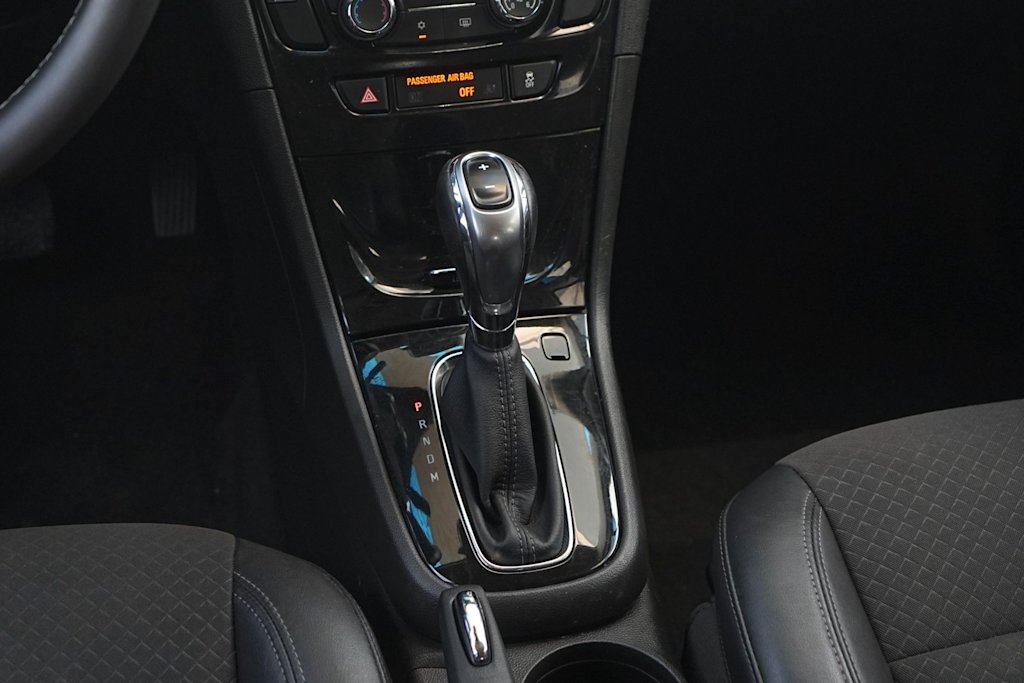 Thumbnail: 2019 Buick Encore - 16