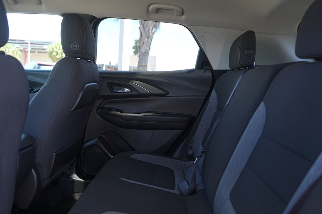 Thumbnail: 2023 Chevrolet TrailBlazer - 22