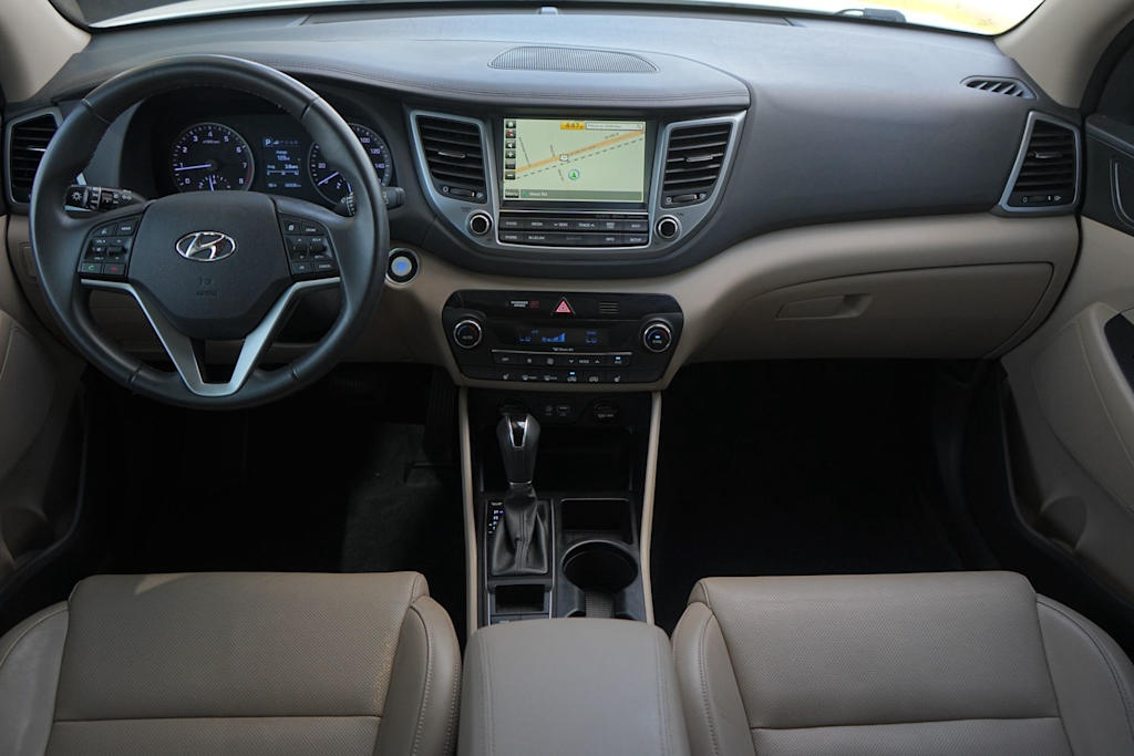 Thumbnail: 2017 Hyundai Tucson - 10
