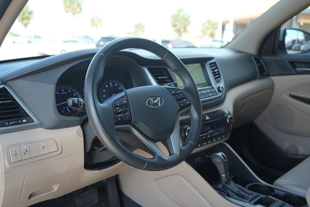 Thumbnail: 2017 Hyundai Tucson - 2