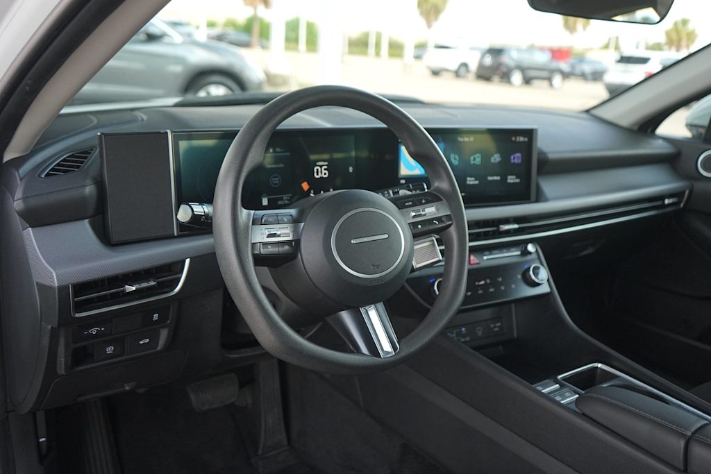Thumbnail: 2025 Hyundai Sonata - 2