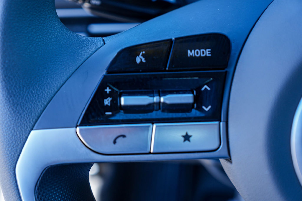 Thumbnail: 2025 Hyundai Elantra - 26