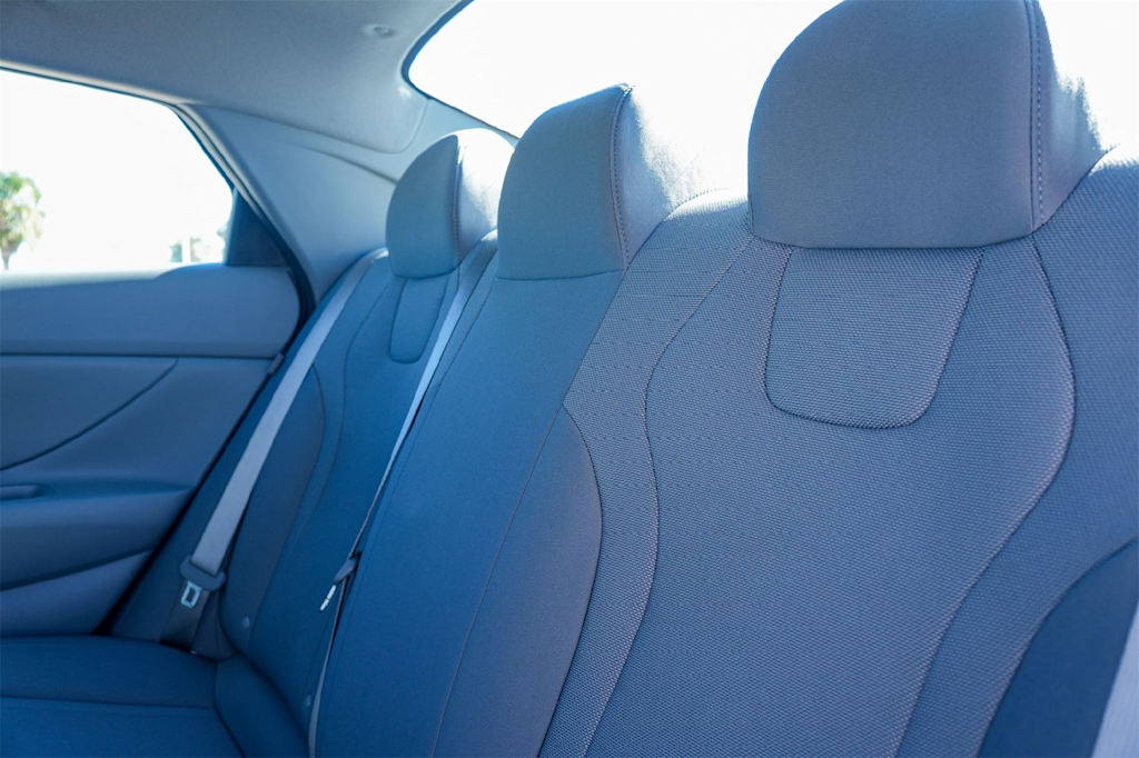 Thumbnail: 2025 Hyundai Elantra - 20