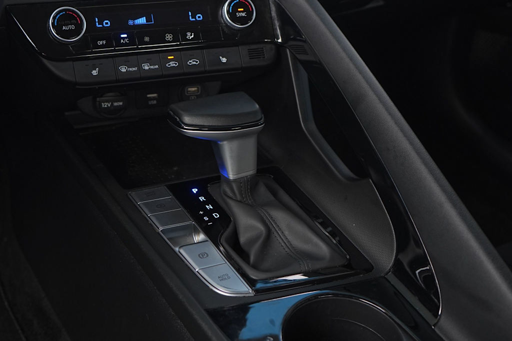 Thumbnail: 2023 Hyundai Elantra - 16