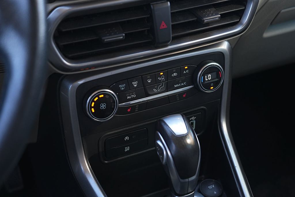 Thumbnail: 2019 Ford EcoSport - 26