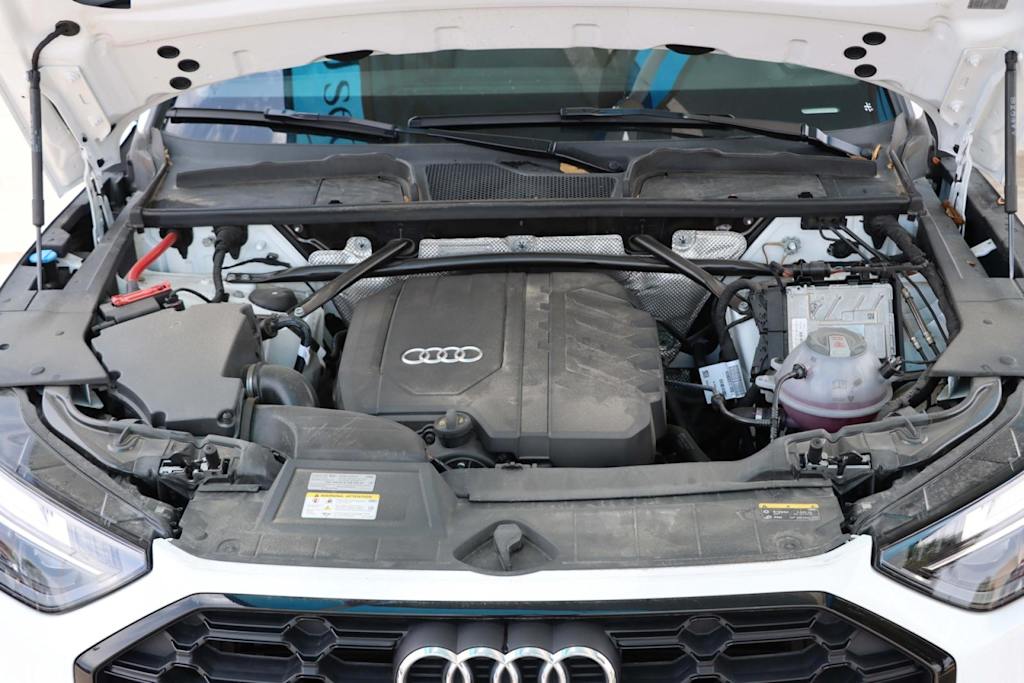 Thumbnail: 2025 Audi Q5 - 9