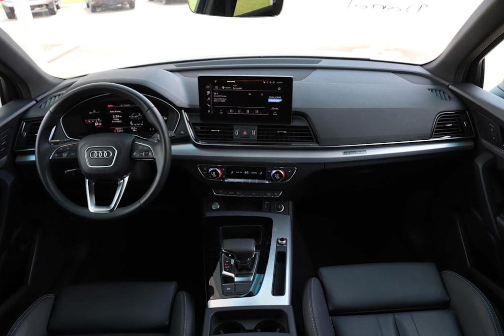 Thumbnail: 2025 Audi Q5 - 10