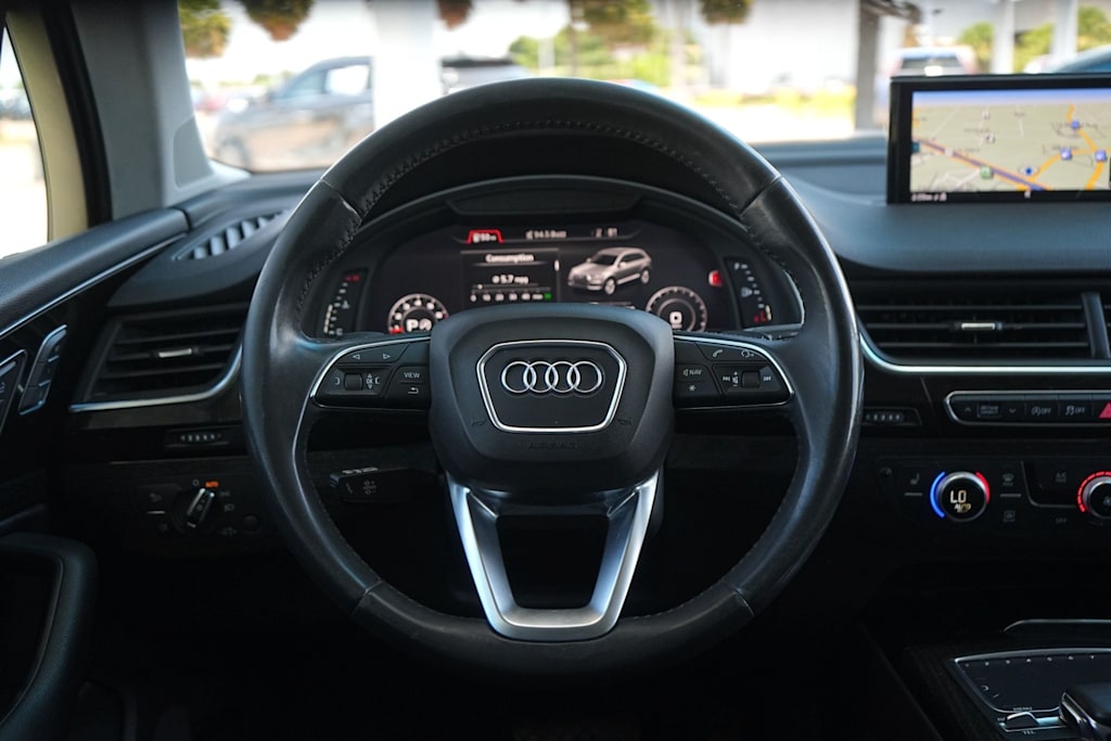 Thumbnail: 2019 Audi Q7 - 14