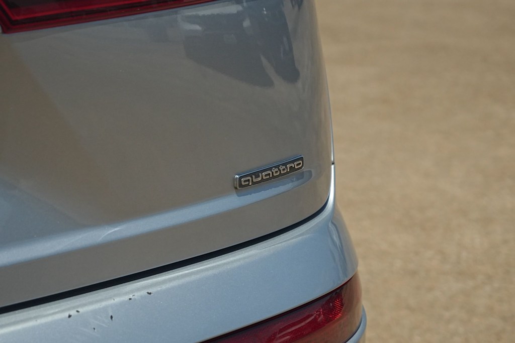 Thumbnail: 2019 Audi Q7 - 7