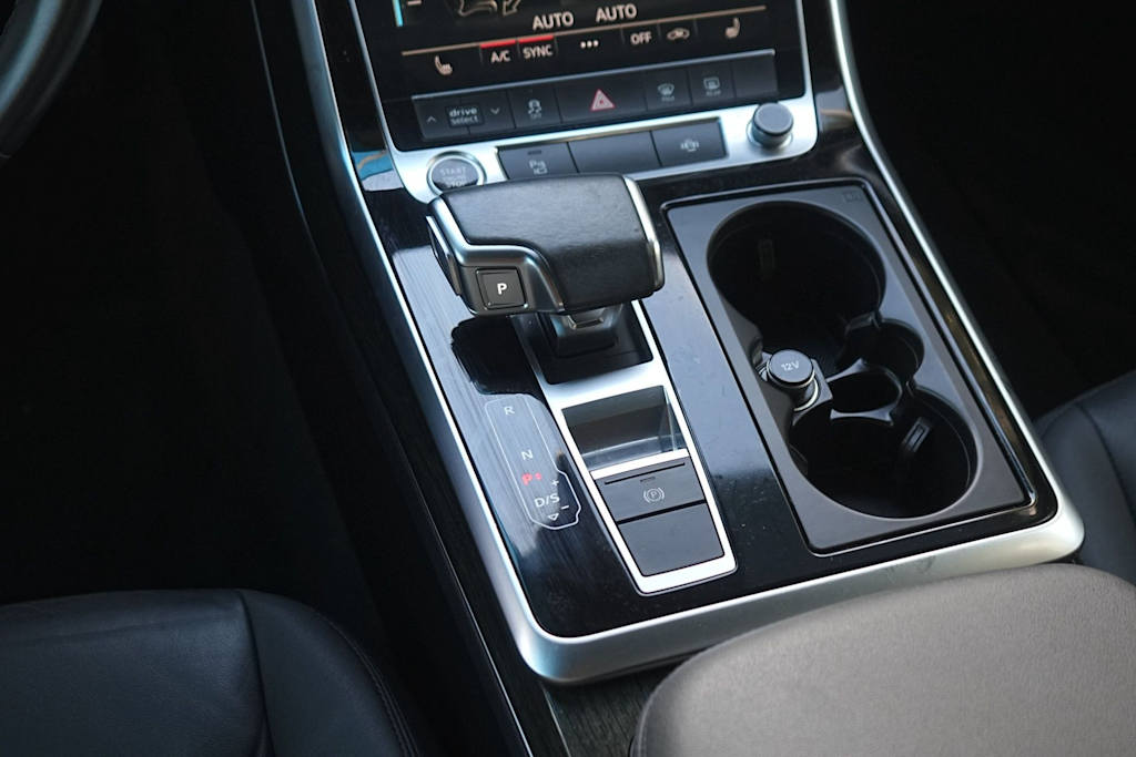 Thumbnail: 2021 Audi Q7 - 16