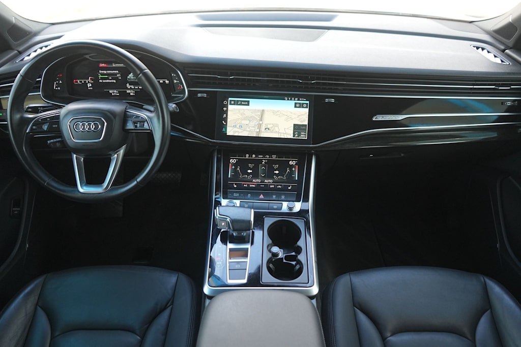 Thumbnail: 2021 Audi Q7 - 10