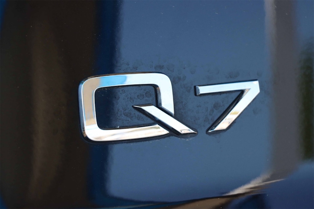 Thumbnail: 2024 Audi Q7 - 6